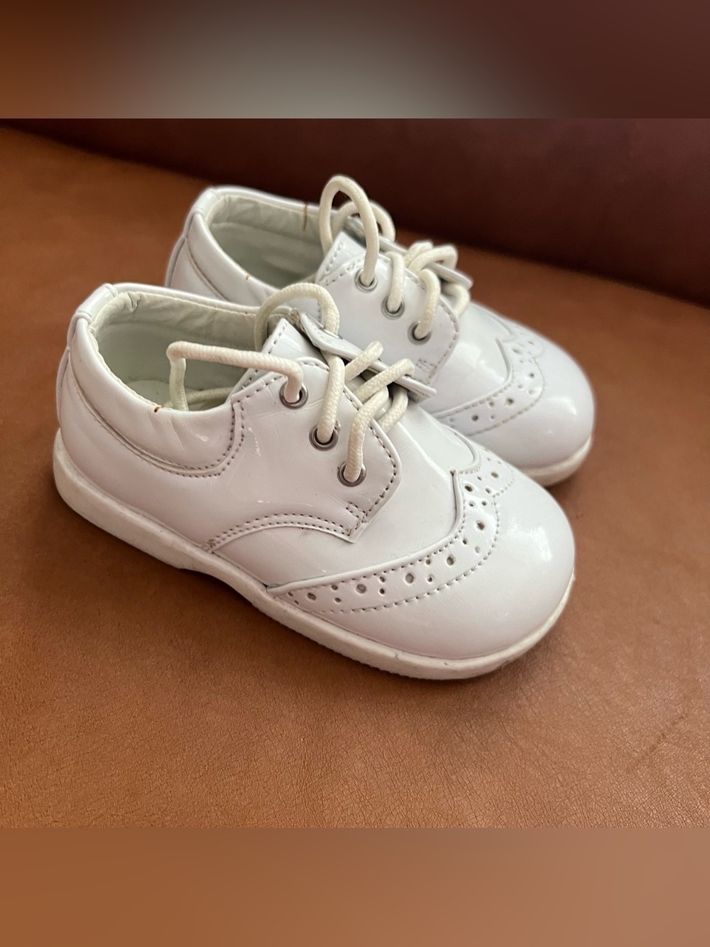 White patent leather toddler 6 oxford dress formal shoes baptisms christenings